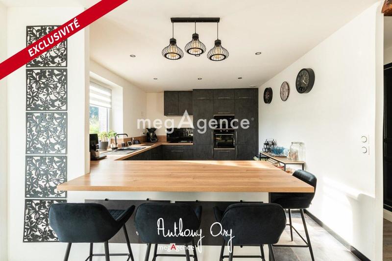 Maison de campagne - 258 m² - 9 pièces