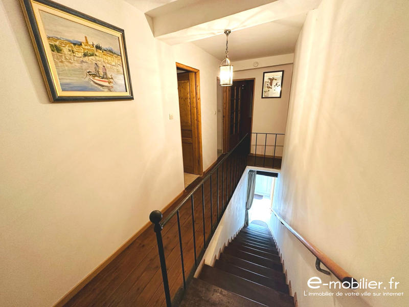 Maison - 150 m² - 7 pièces