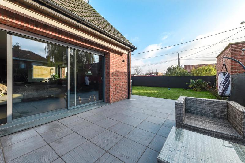 Maison - 120 m² - 6 pièces