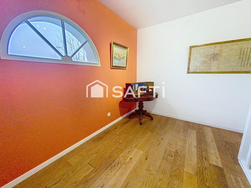 Maison - 135 m² - 6 pièces