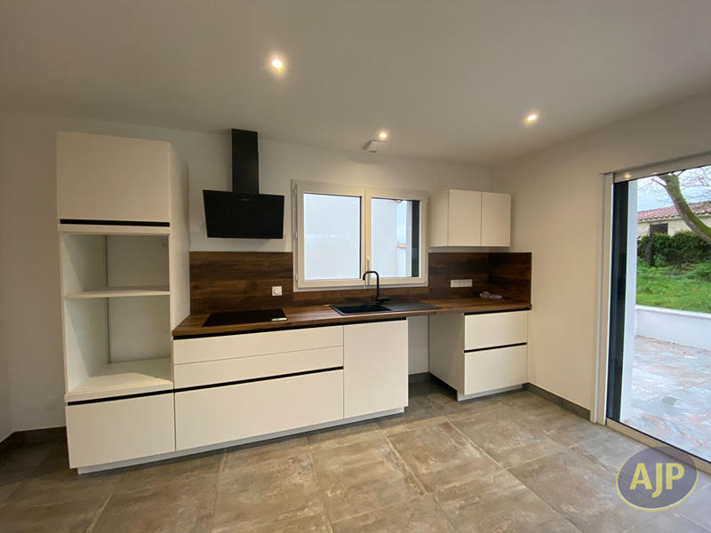 Maison - 87 m² - 4 pièces