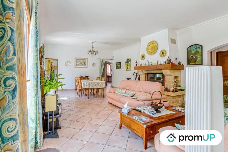 Maison - 164 m² - 6 pièces