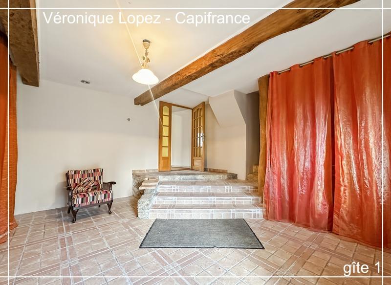 Maison - 524 m² - 8 pièces