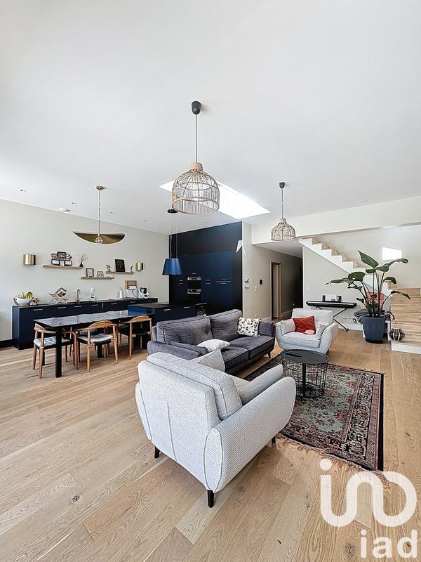 Maison de ville - 147 m² - 6 pièces