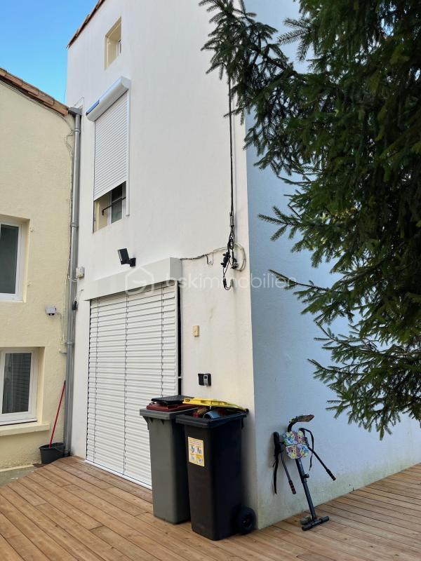 Maison - 80 m² - 5 pièces