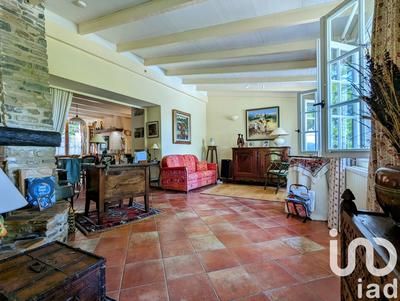 Maison - 163 m² - 5 pièces