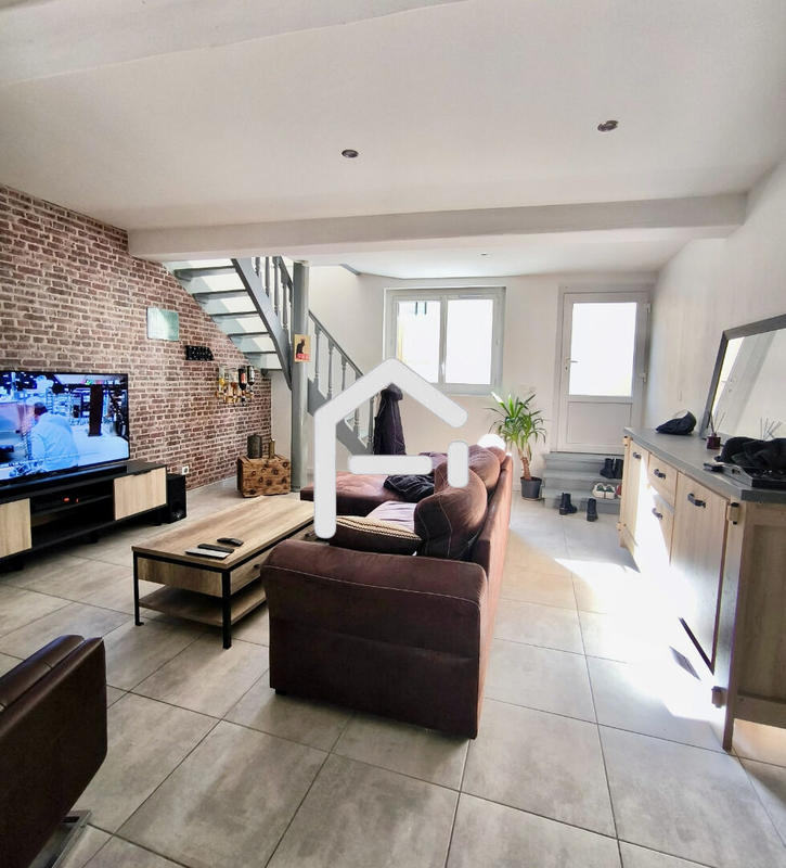 Maison - 88 m² - 3 pièces