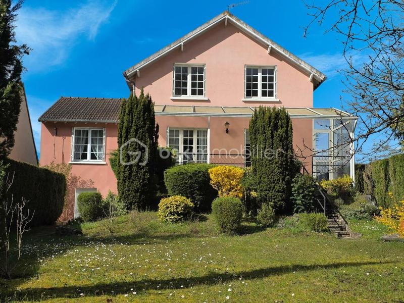 Maison ancienne - 122 m² - 6 pièces