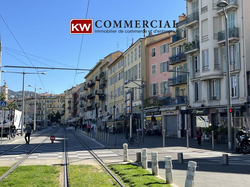 Fonds de commerce - Magasins - 230 m²