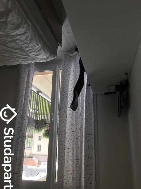 Chambre - 9 m² - 1 pièce