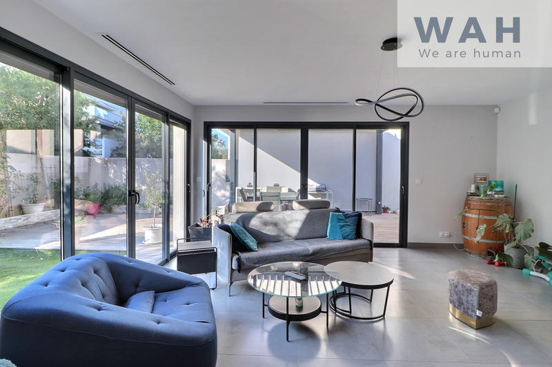 Villa - 163 m² - 6 pièces