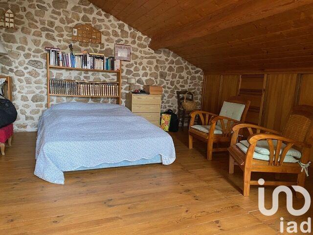 Maison - 164 m² - 6 pièces