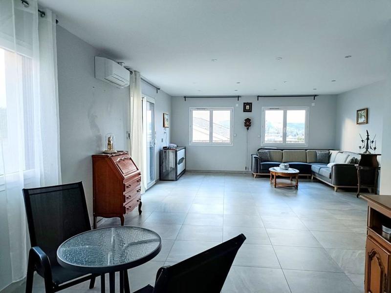 Maison - 128 m² - 4 pièces