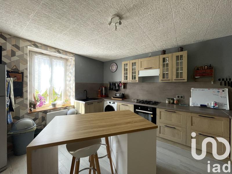 Maison - 200 m² - 7 pièces