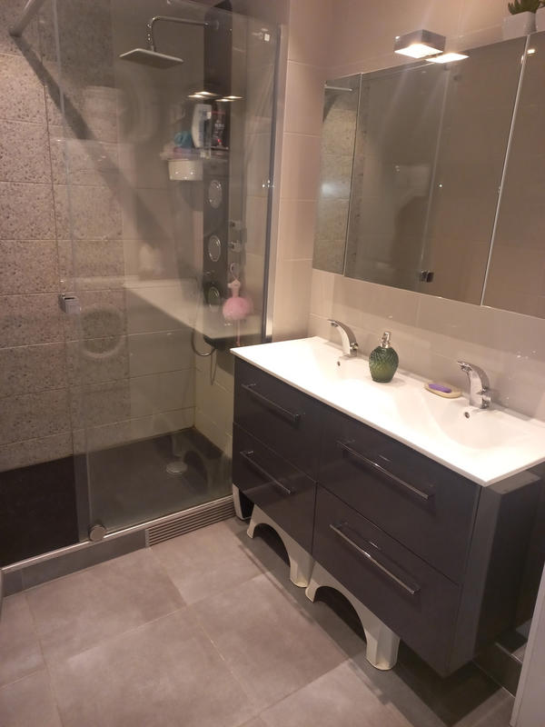 Appartement - 75 m² - 3 pièces