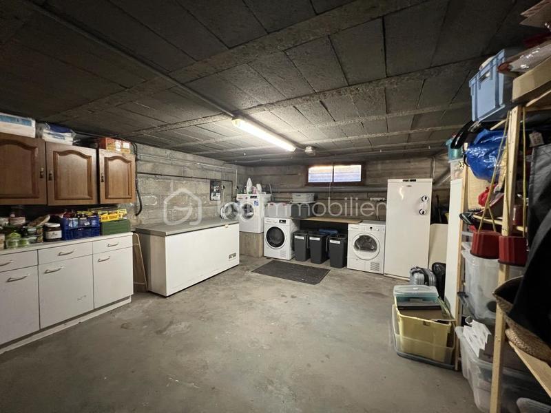 Maison - 140 m² - 8 pièces