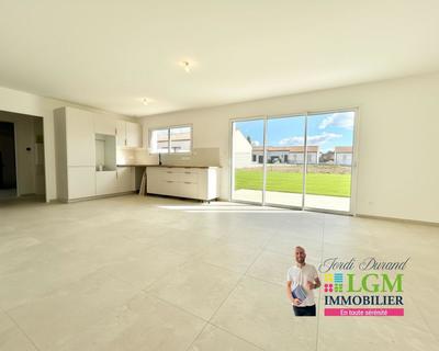 Maison - 82 m² - 3 pièces