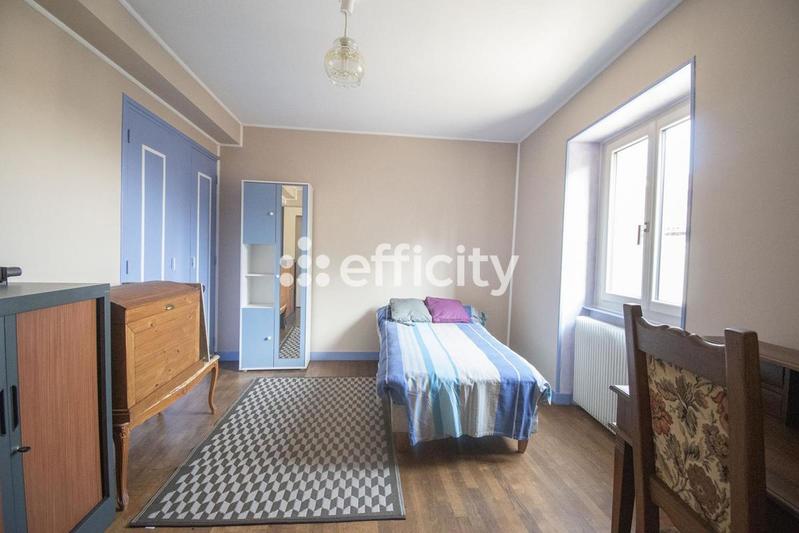 Maison - 72 m² - 5 pièces