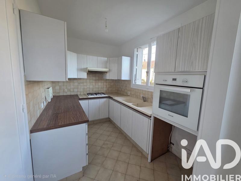 Maison - 185 m² - 8 pièces