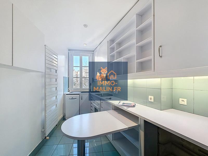 Appartement - 90 m² - 4 pièces