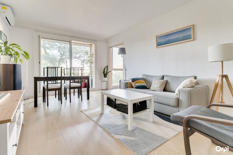 Appartement - 84 m² - 5 pièces