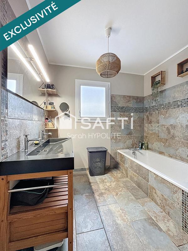 Maison - 89 m² - 4 pièces