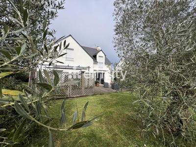 Maison - 140 m² - 7 pièces