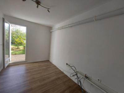 Maison - 94 m² - 5 pièces