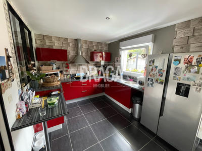 Maison - 135 m² - 7 pièces