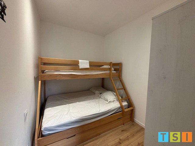 Maison - 160 m² - 9 pièces