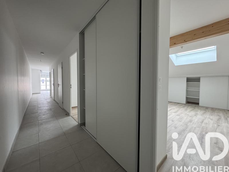 Appartement - 93 m² - 4 pièces