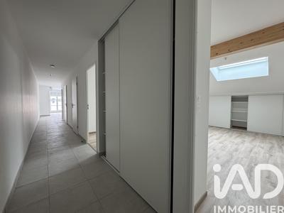 Appartement - 93 m² - 4 pièces