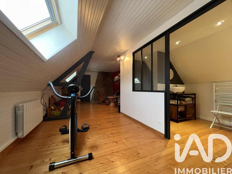 Maison - 198 m² - 8 pièces