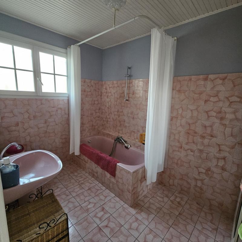 Maison - 70 m² - 5 pièces