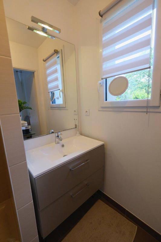 Maison - 143 m² - 7 pièces