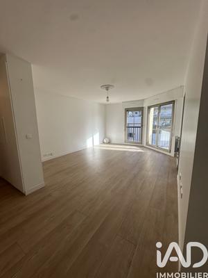 Appartement - 85 m² - 4 pièces