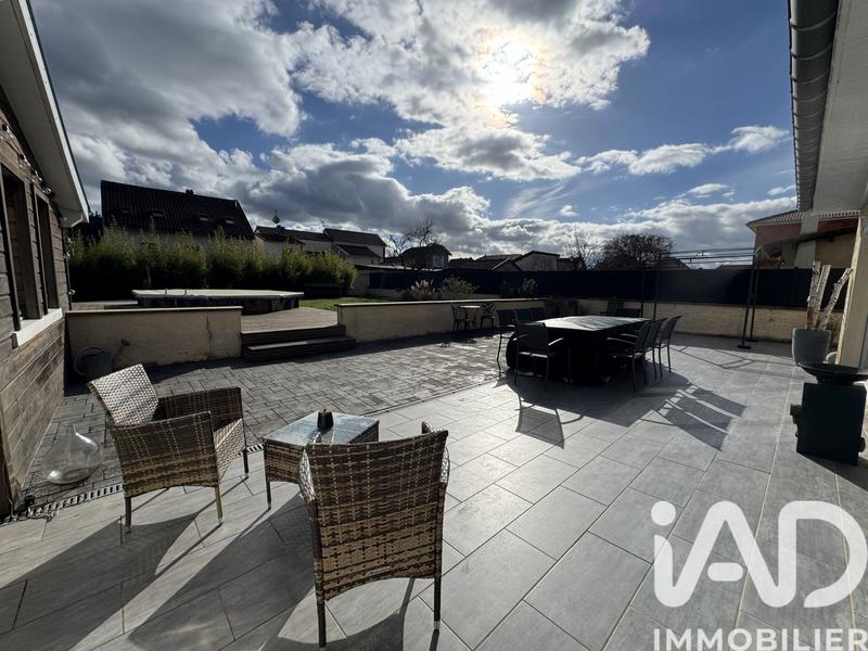 Maison - 145 m² - 7 pièces