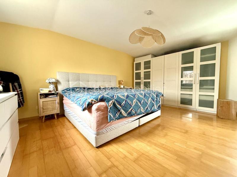 Maison - 142 m² - 6 pièces