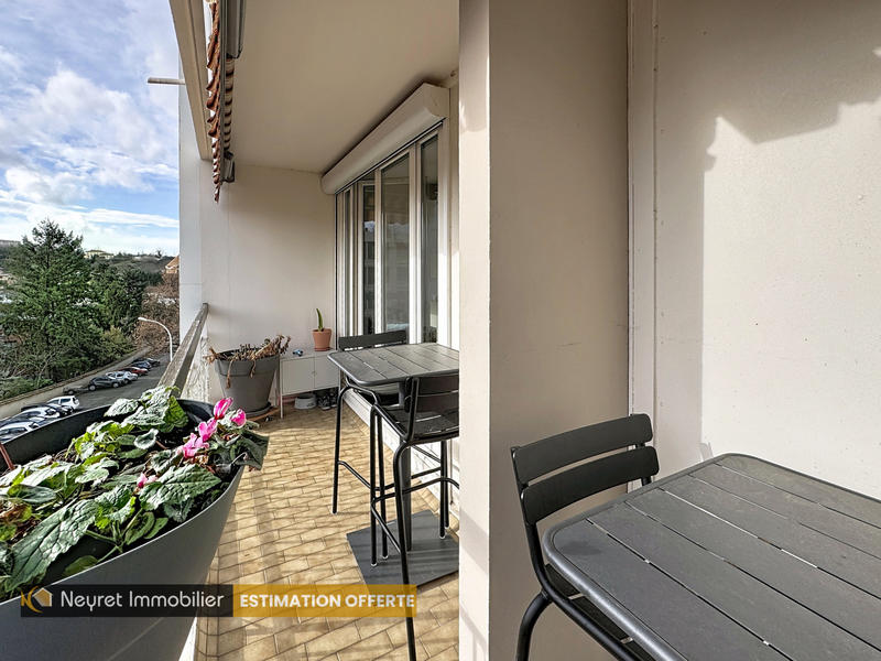 Appartement - 72 m² - 4 pièces