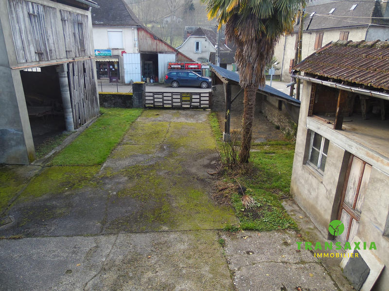 Maison ancienne - 106 m² - 7 pièces