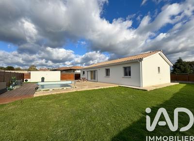 Maison - 125 m² - 5 pièces
