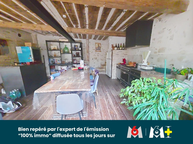 Maison - 243 m² - 7 pièces