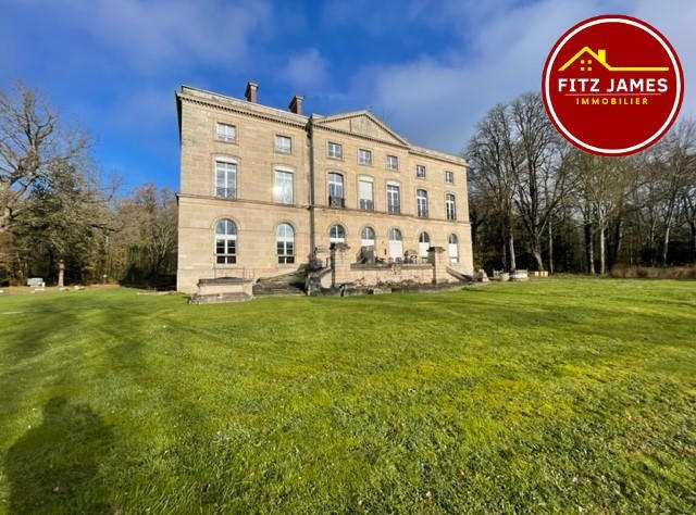 Appartement - 90 m² - 4 pièces