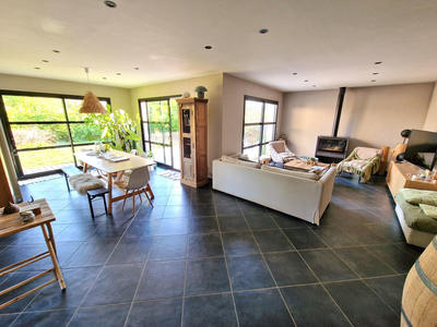 Maison - 165 m² - 6 pièces