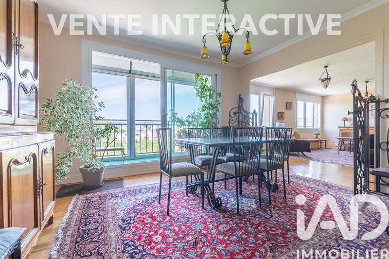 Appartement - 200 m² - 7 pièces