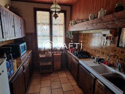 Maison - 92 m² - 4 pièces