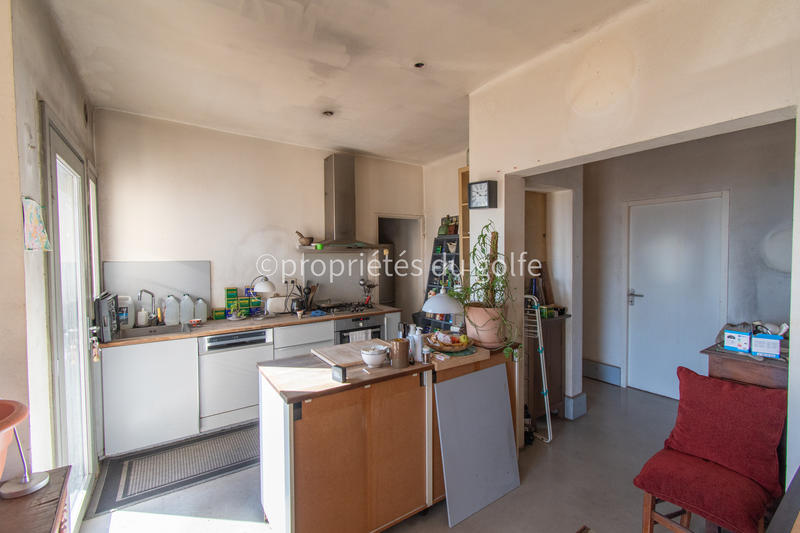 Maison - 99 m² - 5 pièces