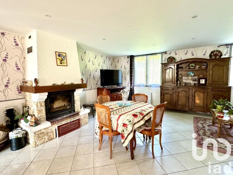 Maison - 200 m² - 6 pièces