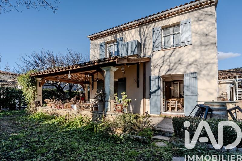 Maison - 106 m² - 5 pièces