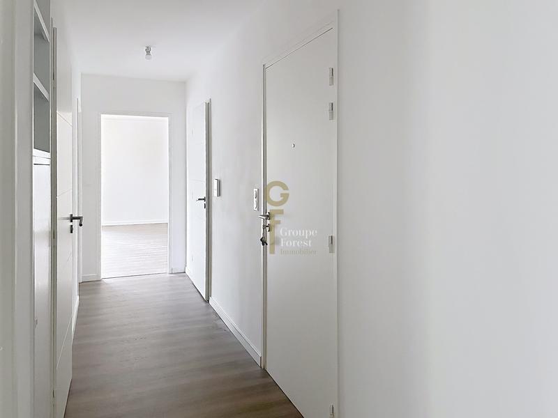 Appartement - 98 m² - 4 pièces